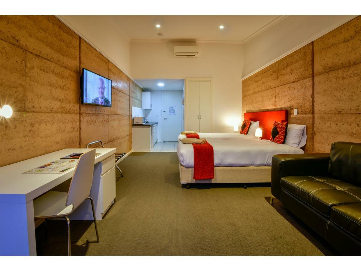 Crossroads Ecomotel Порт-Огаста Экстерьер фото