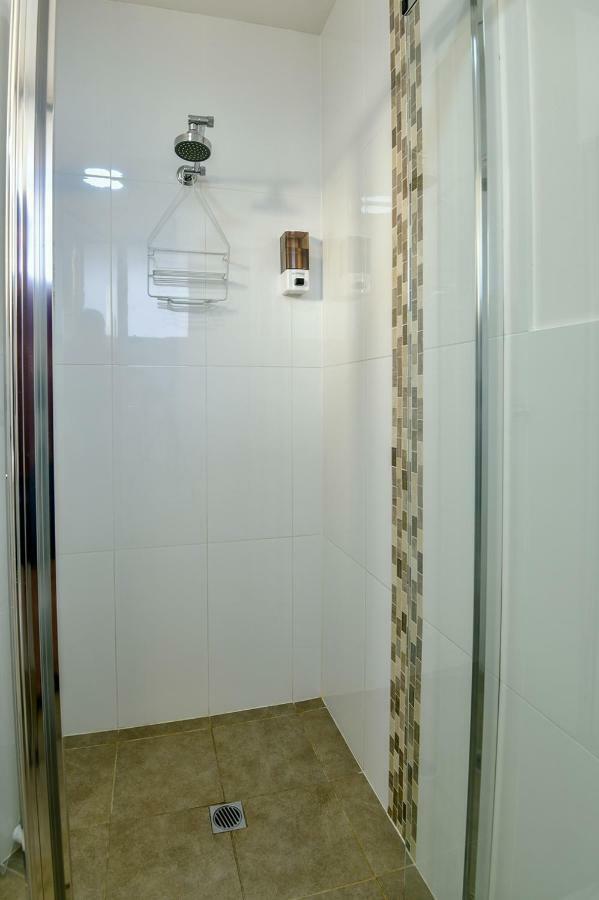 Crossroads Ecomotel Порт-Огаста Экстерьер фото